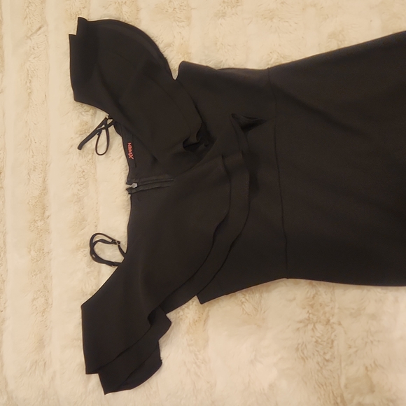 Xtaren Ruffle Off The Shoulder Maxi Dress black size L - Picture 14 of 14